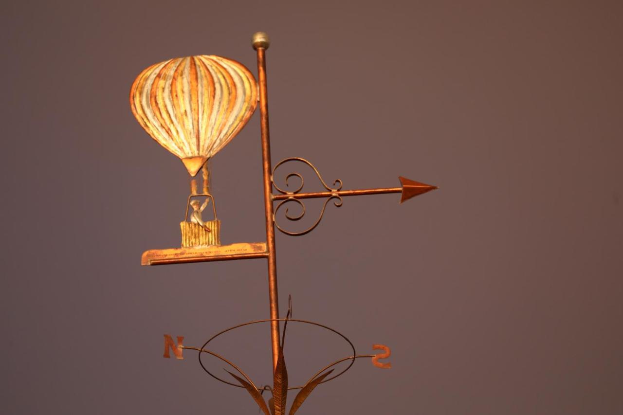 Gite Montgolfière 6 Personnes Châtellerault Esterno foto